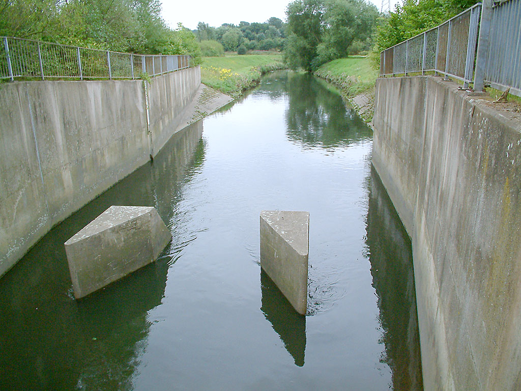 Sandwell Valley Country Park, flume